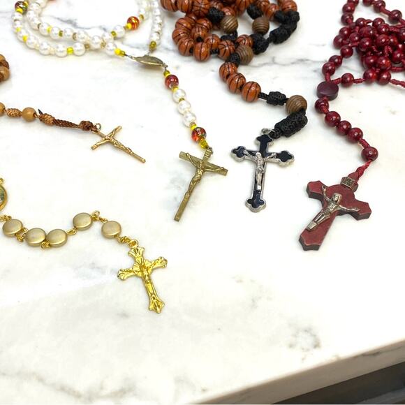 5 pc lot Rosary Prayer beads with Saints and Crosses and Basketball ! rosaries - Picture 5 of 8